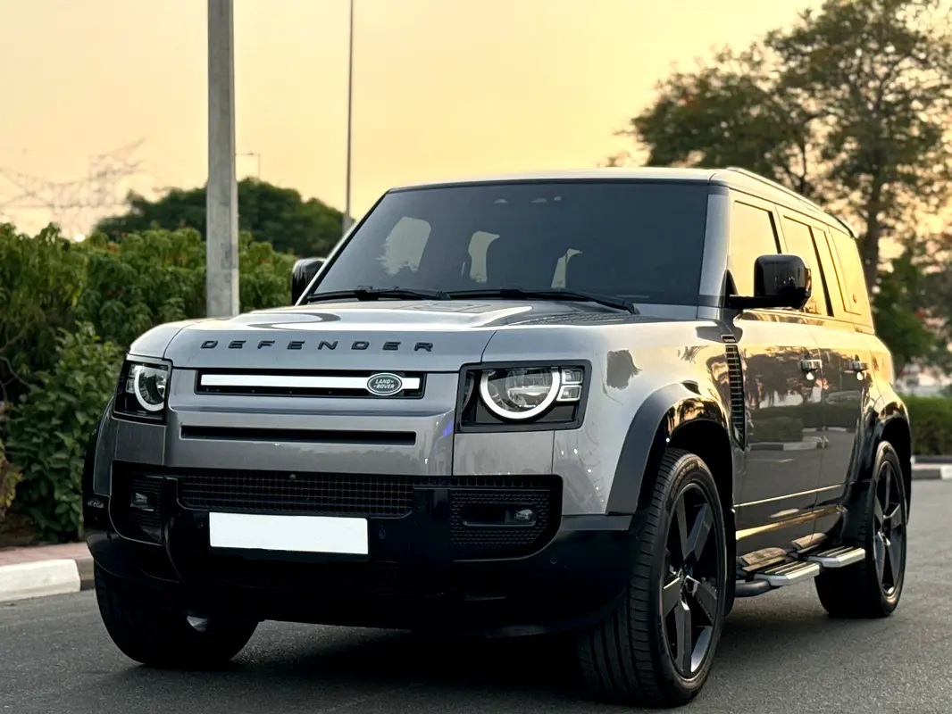 Land Rover Defender — photo 5