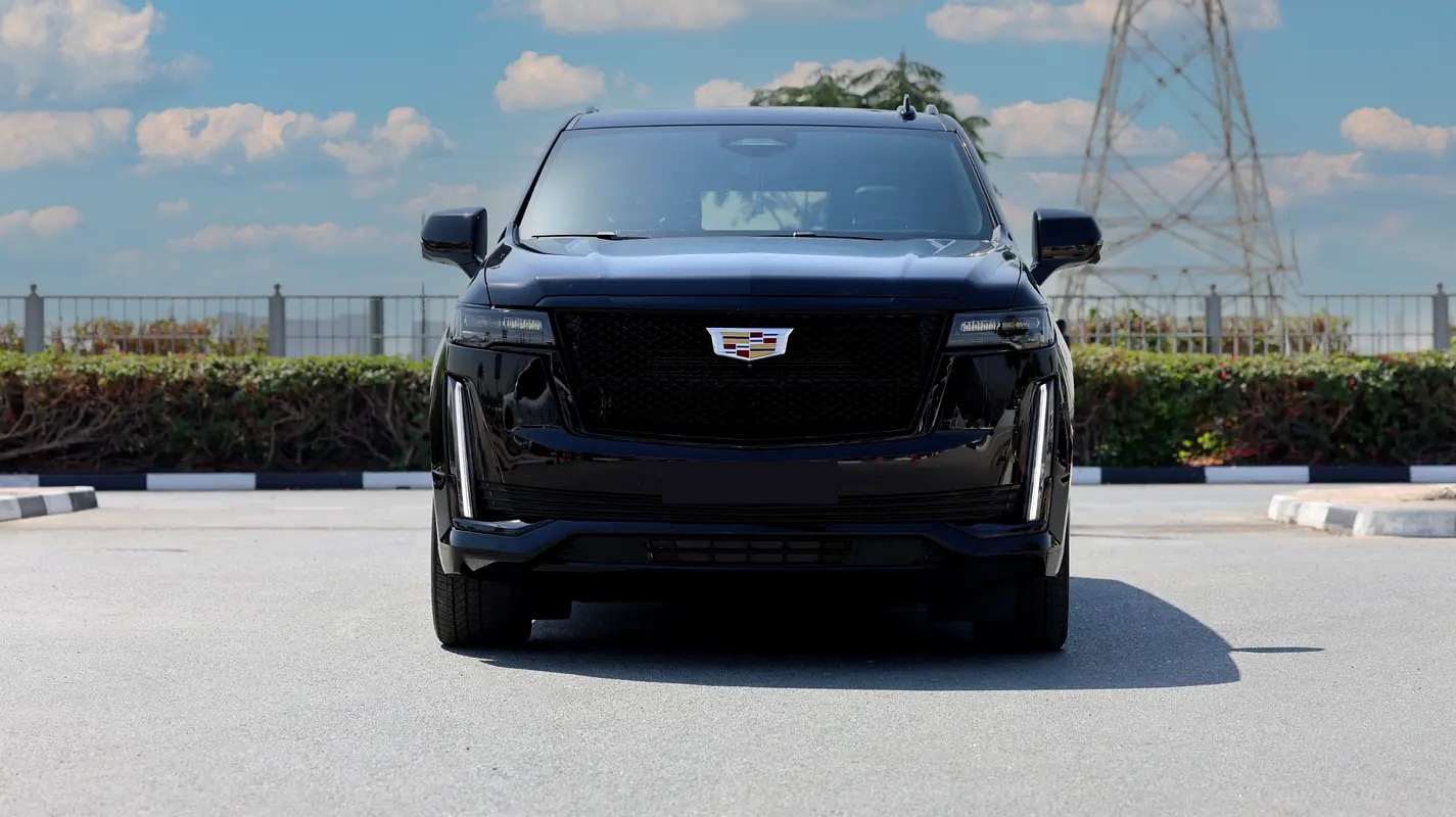 Cadillac Escalade — photo 1