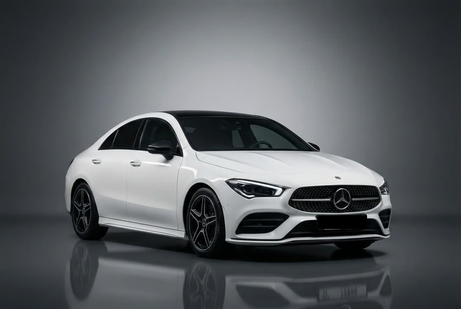 Mercedes CLA 200 — photo 3