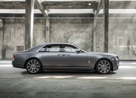 Fast and Reliable Service — Al Fahad Car Rental